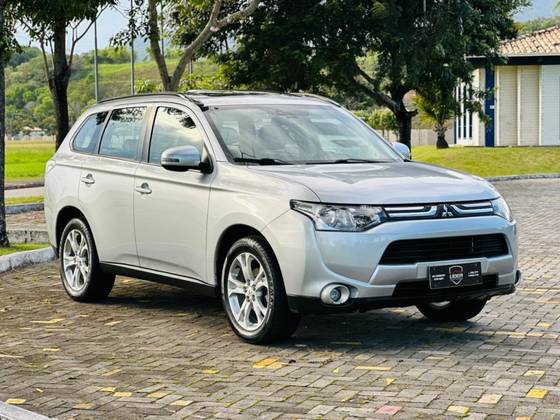 MITSUBISHI OUTLANDER 2.0 16V GASOLINA 4P AUTOMÁTICO